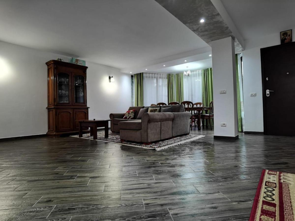 Villa Vila Ella Căpăţîneni-Ungureni Exterior foto